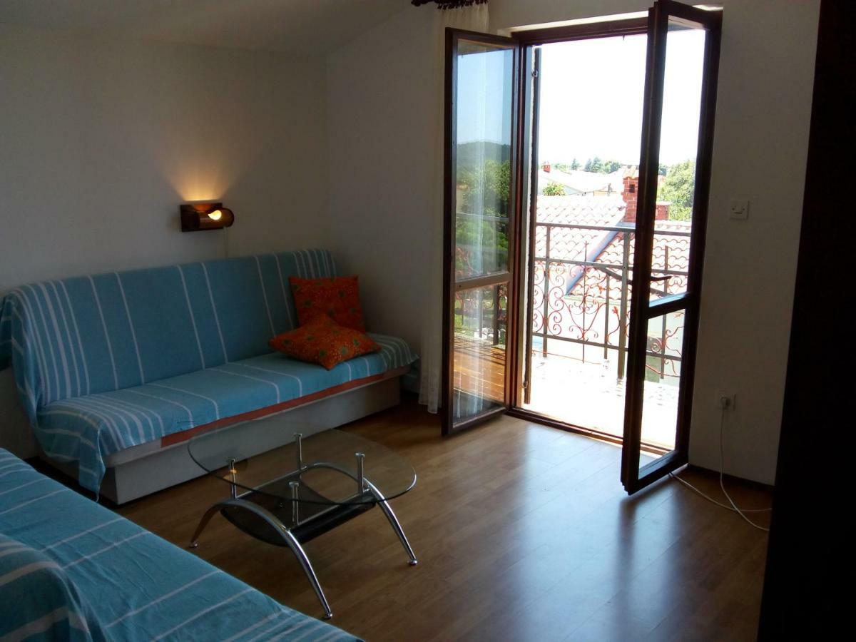 מדולין Apartments Dora מראה חיצוני תמונה