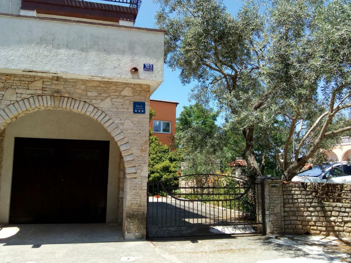 מדולין Apartments Dora מראה חיצוני תמונה